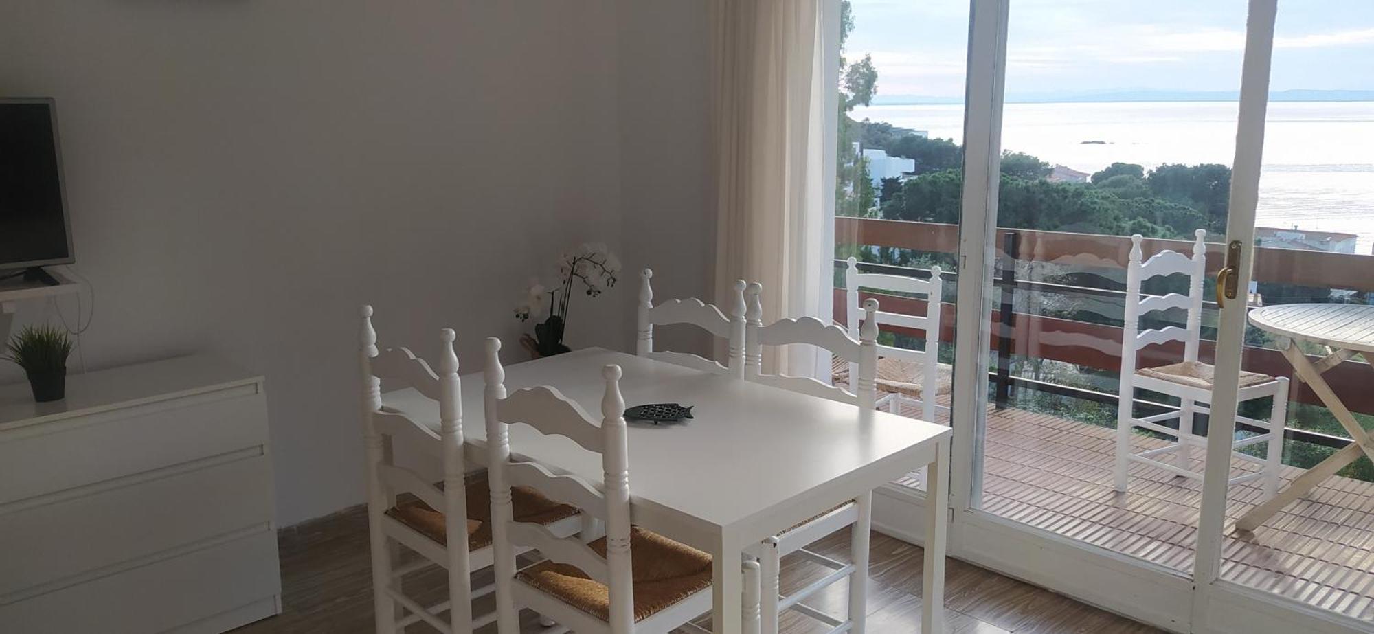 Canyelles Apartment Roses